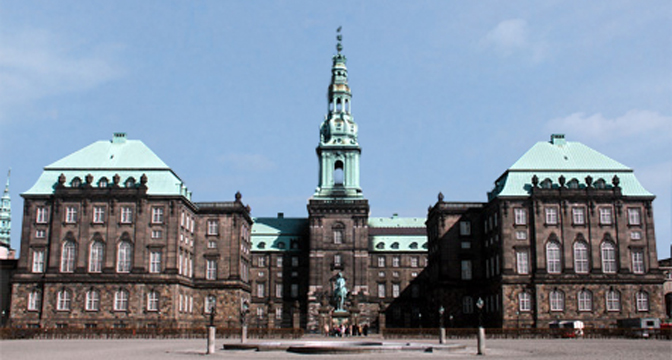 Christiansborg-Slot1